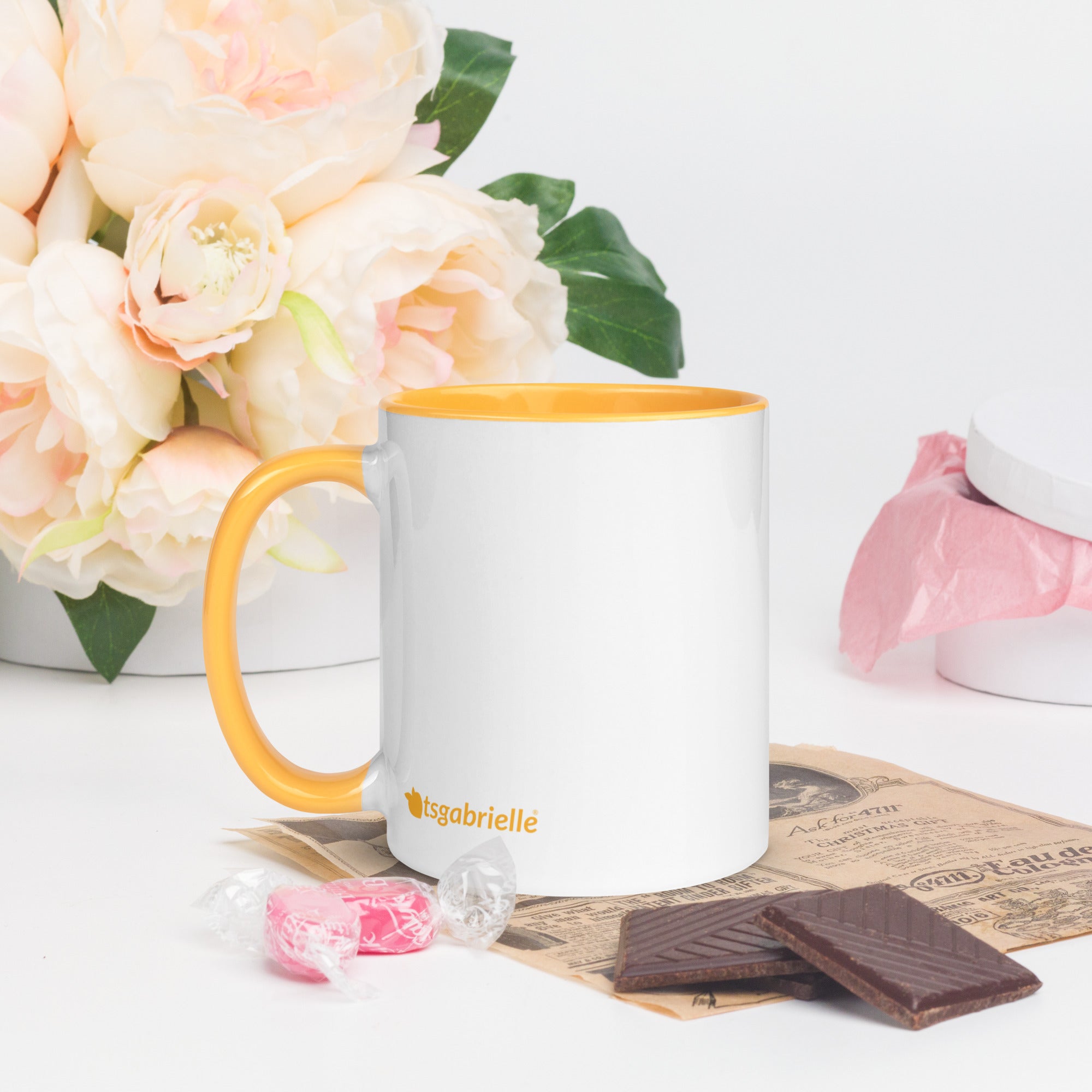 tsgabrielle® • Caneca com interior em amarelo dourado • Cerâmica • 11 oz