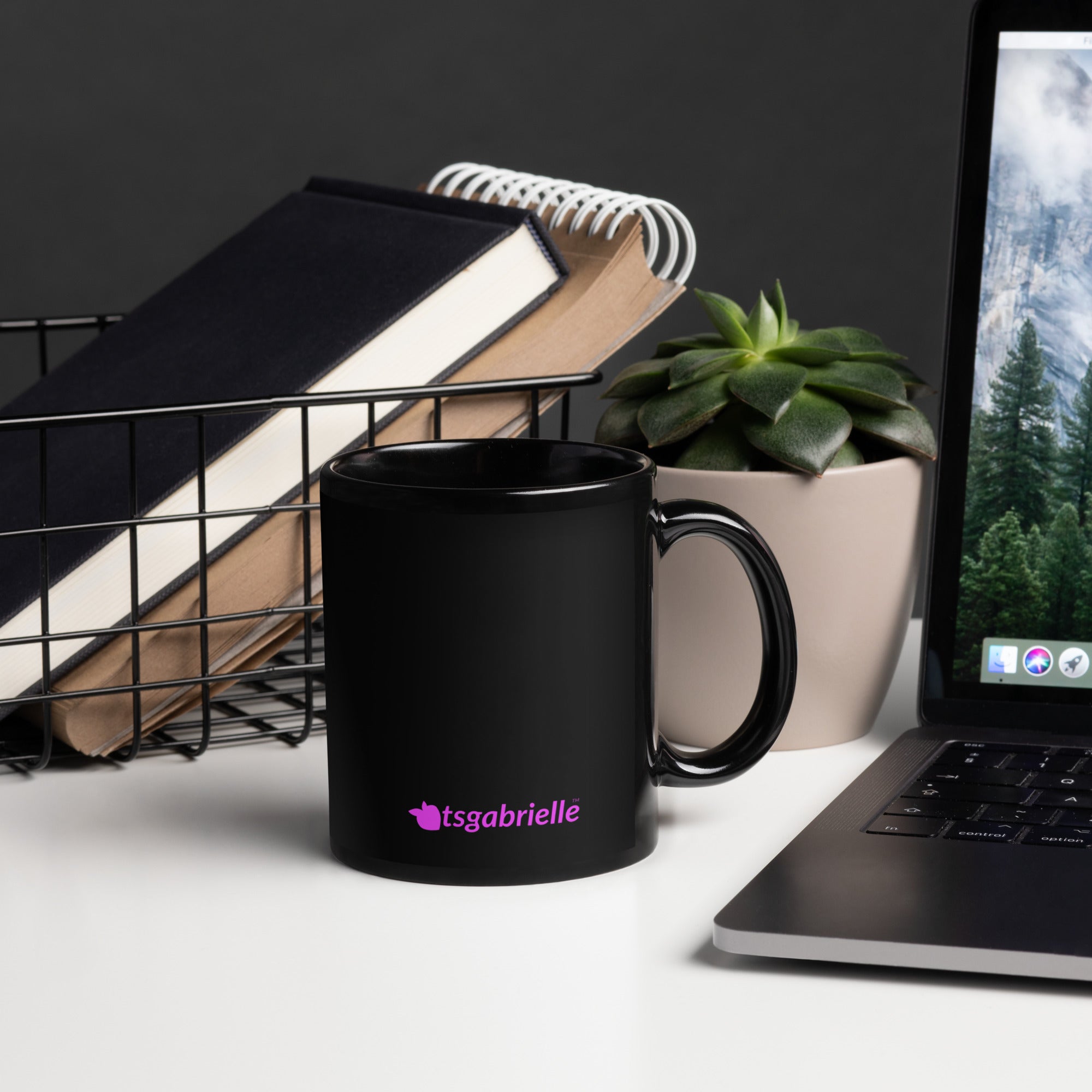 tsgabrielle • Rosa Flamant • Caneca Brilhante • Preta • Cerâmica • 2 Tamanhos