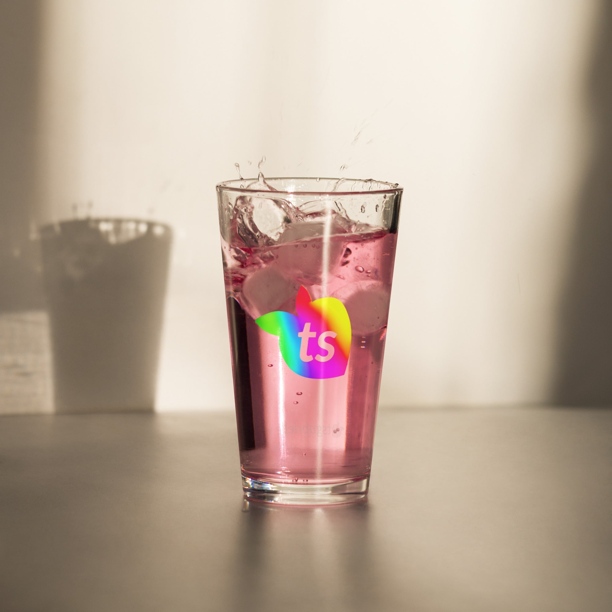 tsgabrielle® • Pride 25 • Copo Shaker Pint • 473 ml