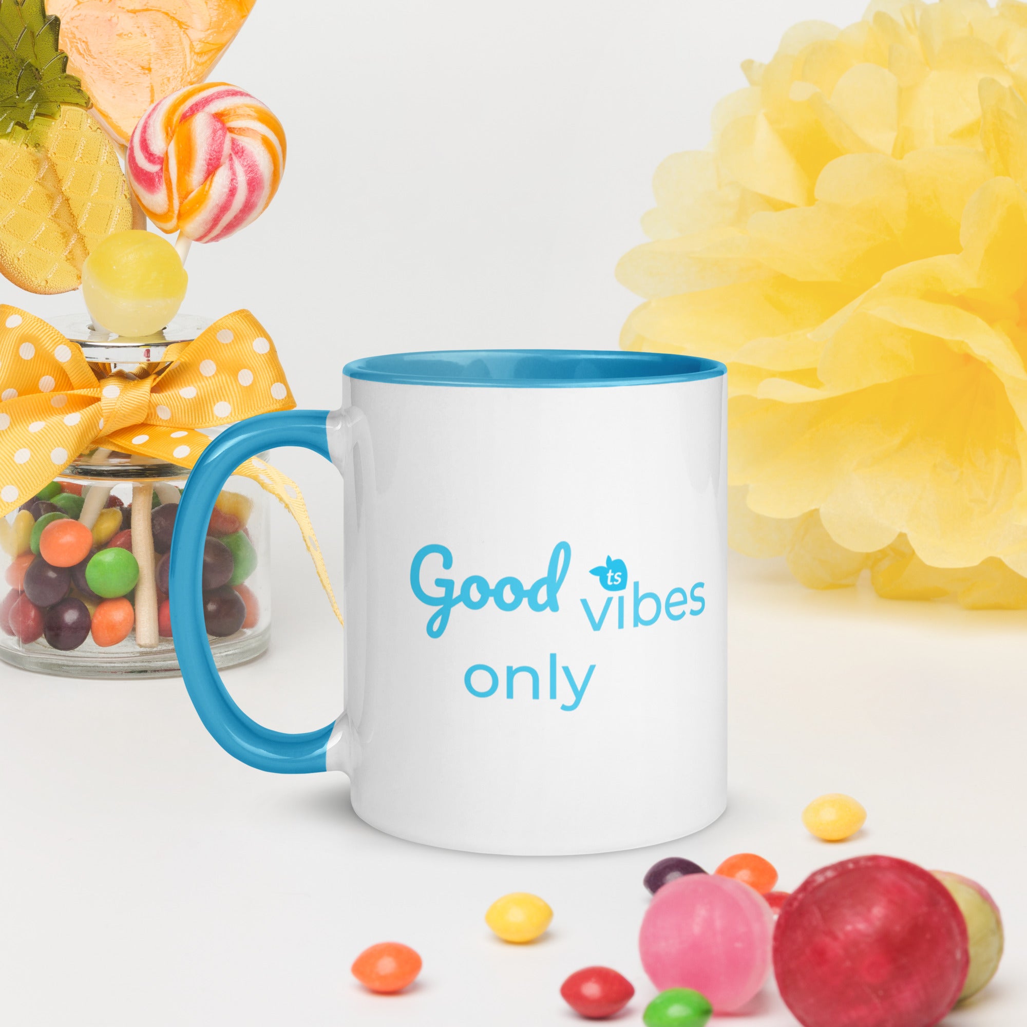 tsgabrielle • Good Vibes Only • Caneca com cor dentro • Cerâmica • 325 ml