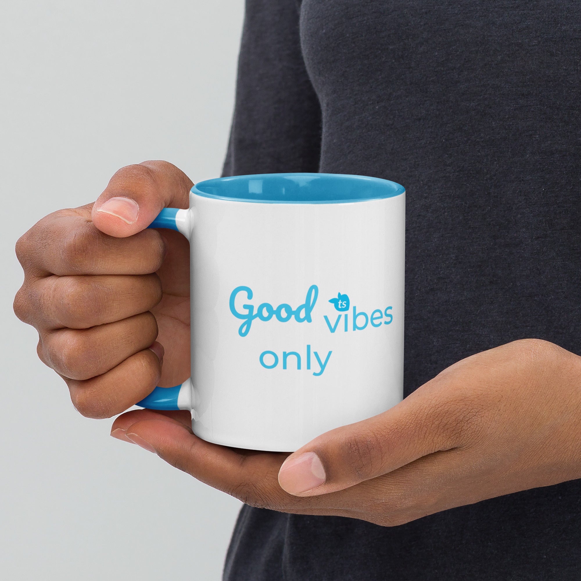 tsgabrielle • Good Vibes Only • Caneca com cor dentro • Cerâmica • 325 ml