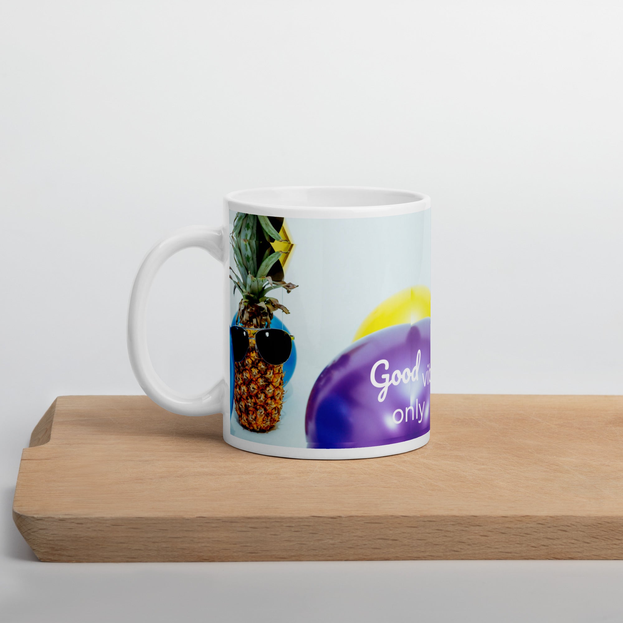 371 - tsgabrielle® • Good Vibes Only • Caneca Brilhante • Preta • Cerâmica • 3 Tamanhos